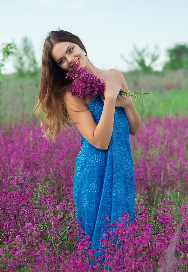 Елена, 19 лет, 9 размер груди